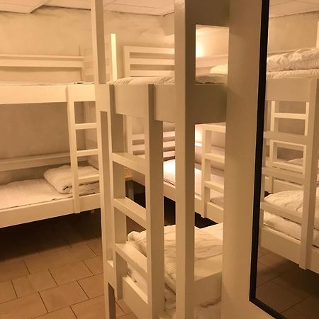 Hostel Dalagatan Stockholm Bagian luar foto