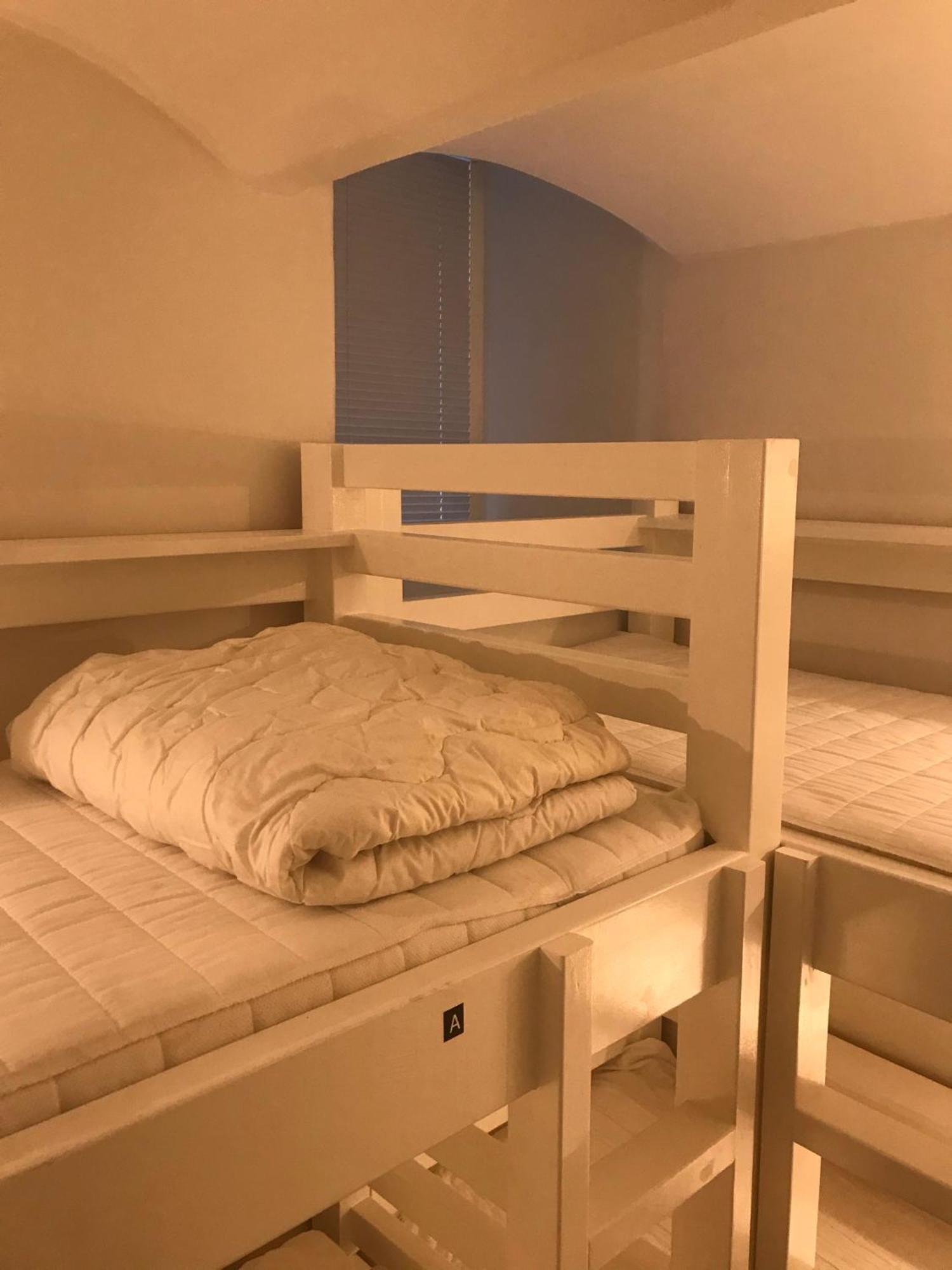 Hostel Dalagatan Stockholm Bagian luar foto