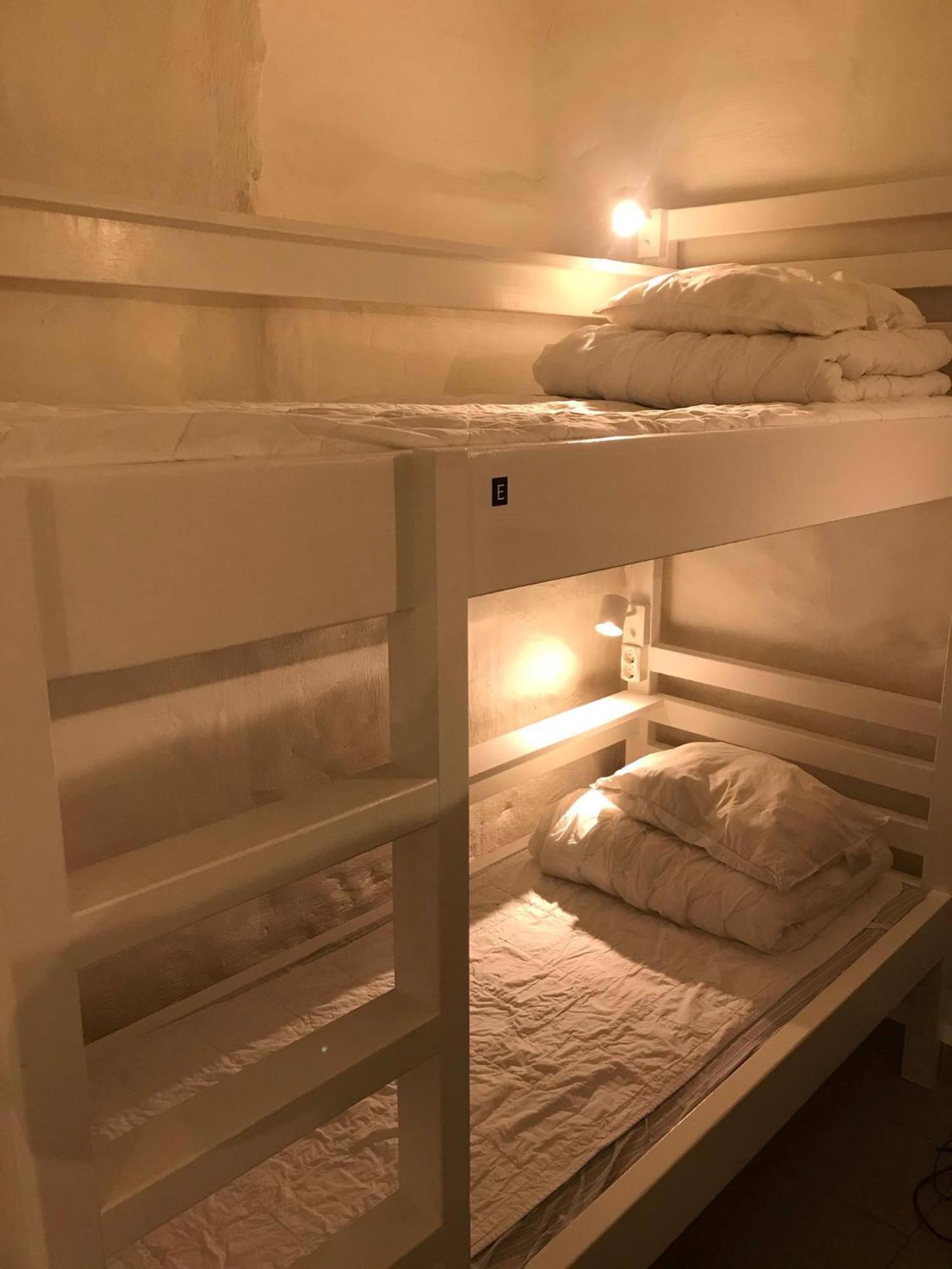 Hostel Dalagatan Stockholm Bagian luar foto