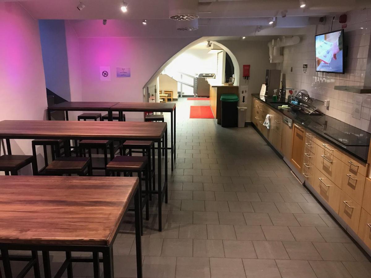 Hostel Dalagatan Stockholm Bagian luar foto